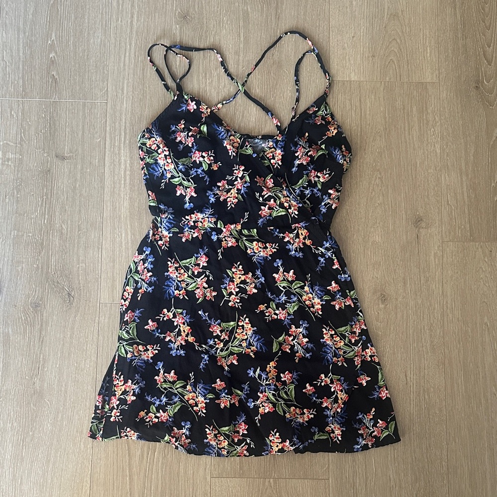 Forever 21 Black Floral Dress